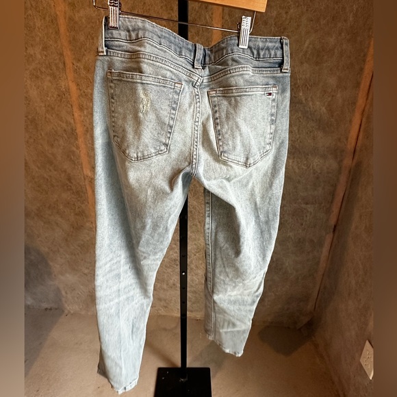 Tommy Hilfiger Patch Boyfriend Cropped Distressed Jeans Sz 2 Stars & H Patches - Picture 14 of 16